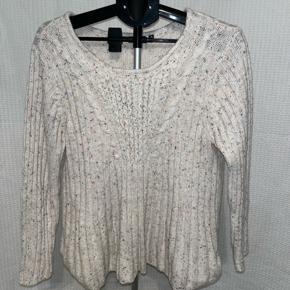 Hannah Sweaters - Hannah Long Sleeve Sweater - Size XL Junior's top